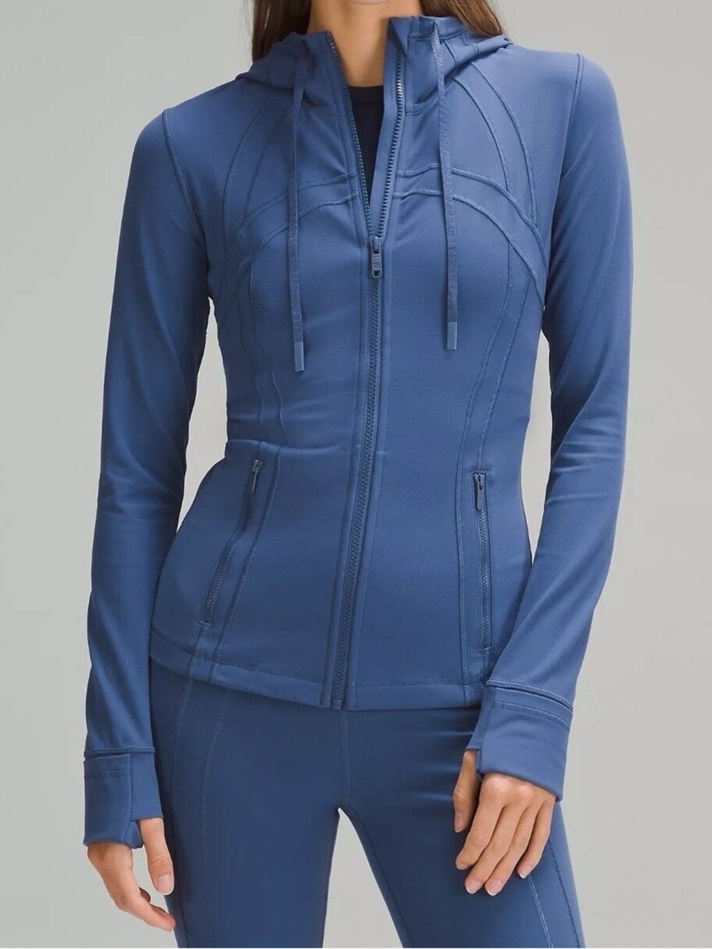 Lululemon hooded define jacket pitch blue *has small flaw - see description*